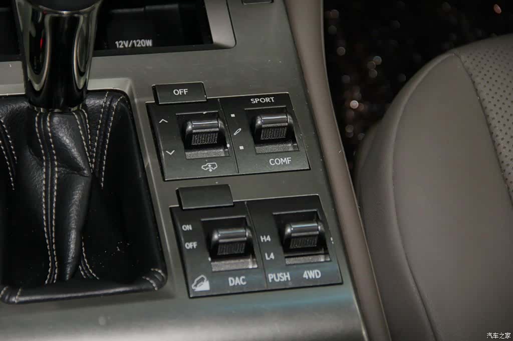 Lexus GX, 2019 19