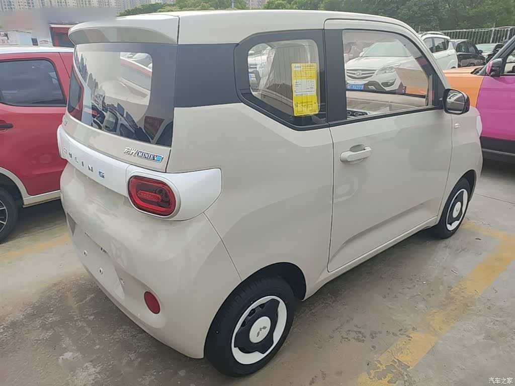 Wuling MINIEV, 2026 7