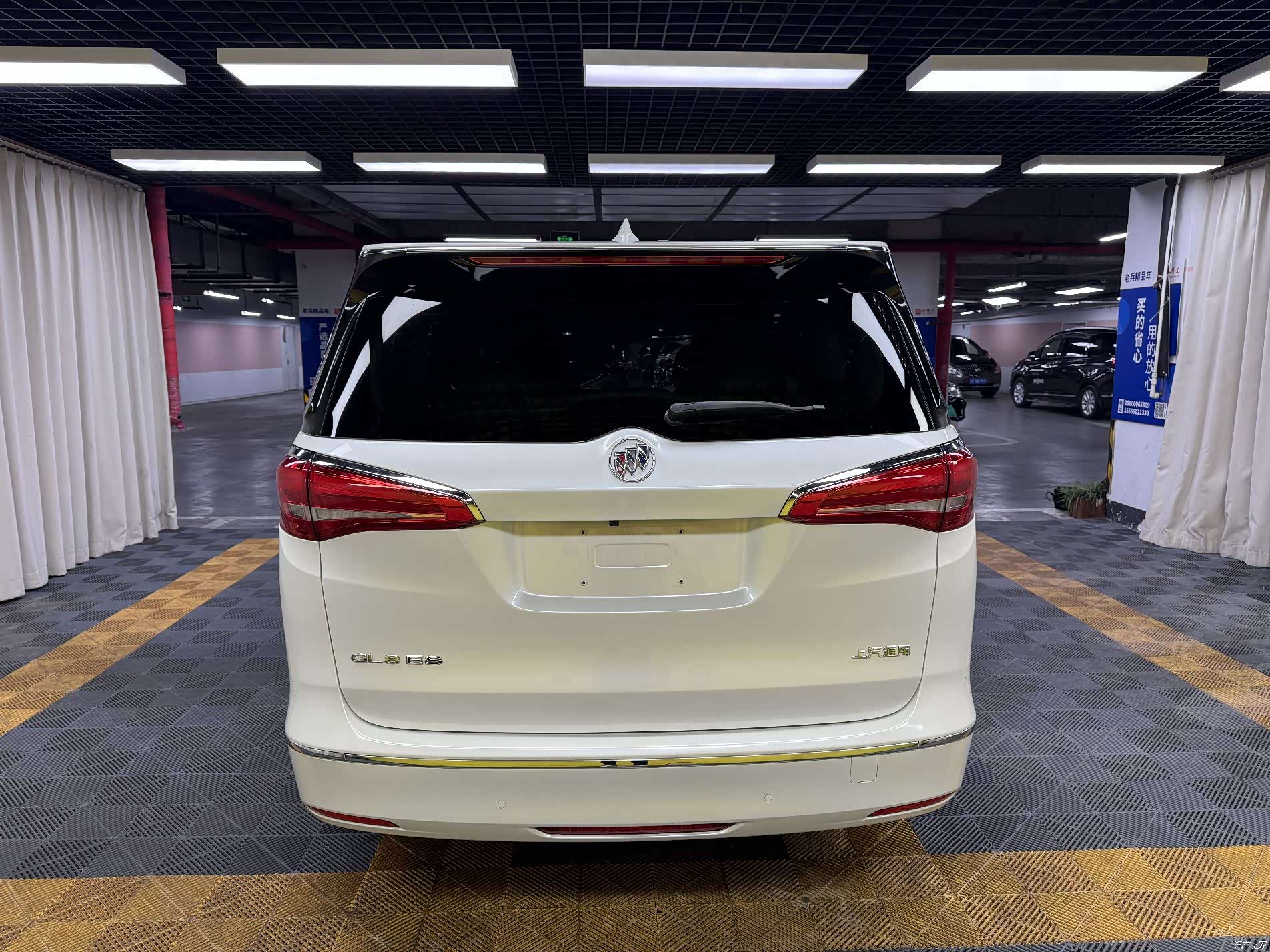 Buick GL8, 2017 6