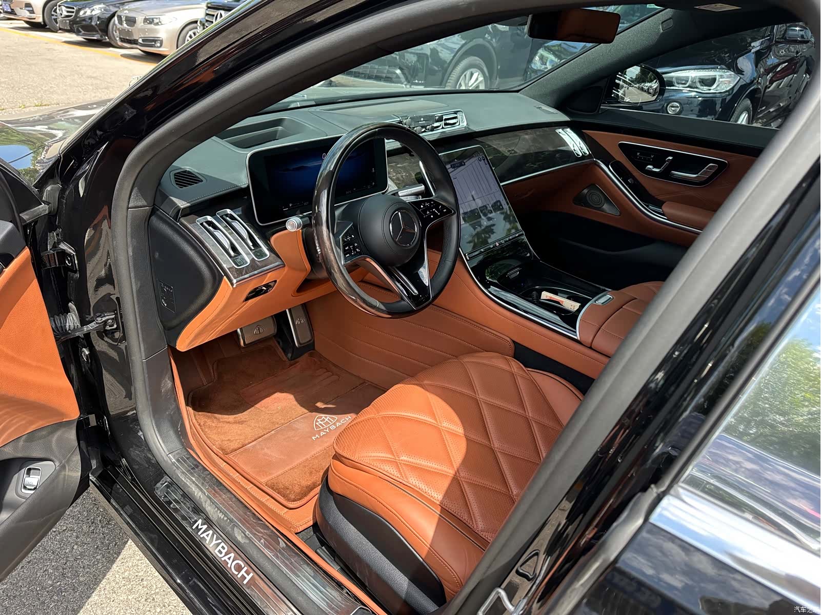 Maybach S-Class, 2023 7