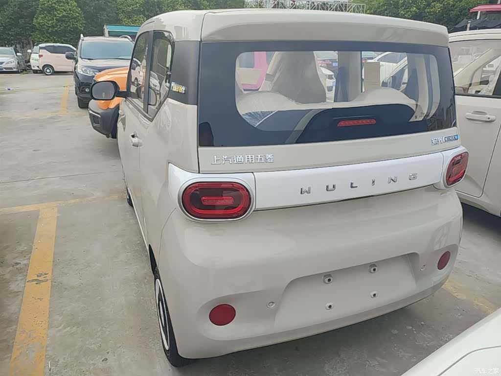 Wuling MINIEV, 2026 6