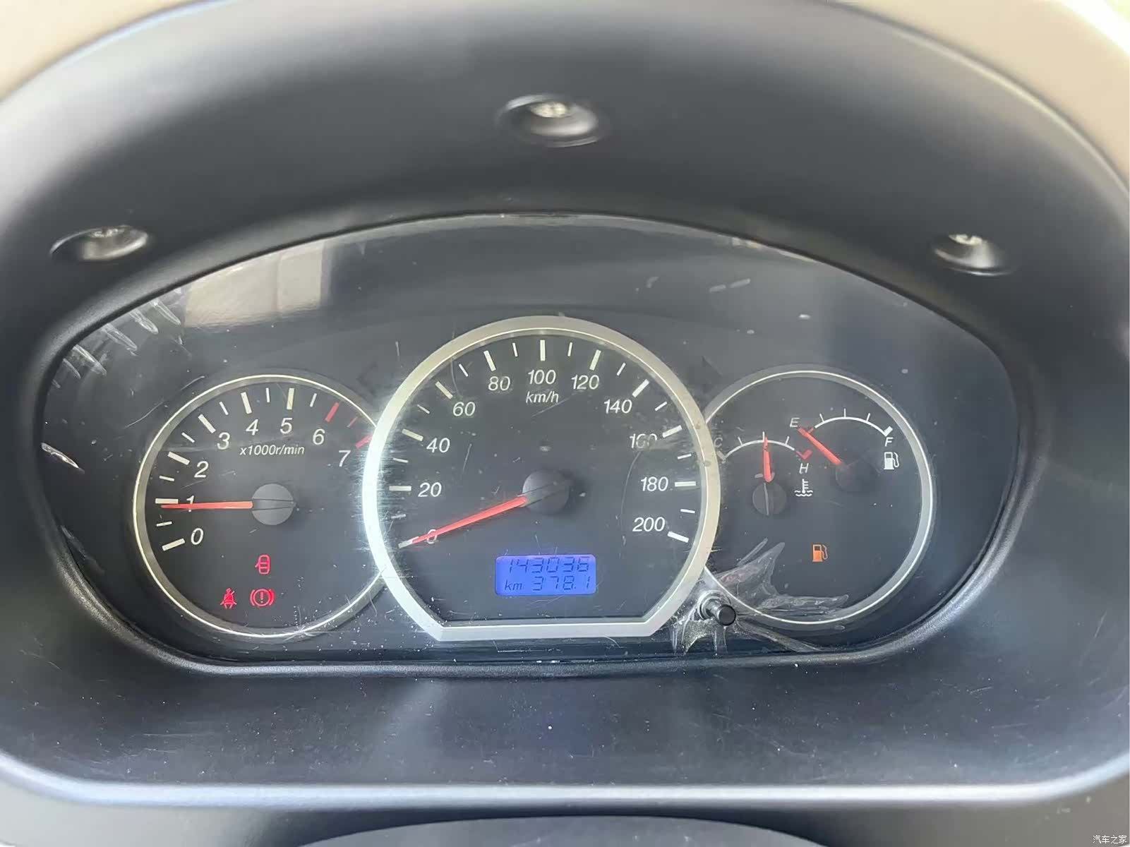 Wuling Hongguang, 2014 11