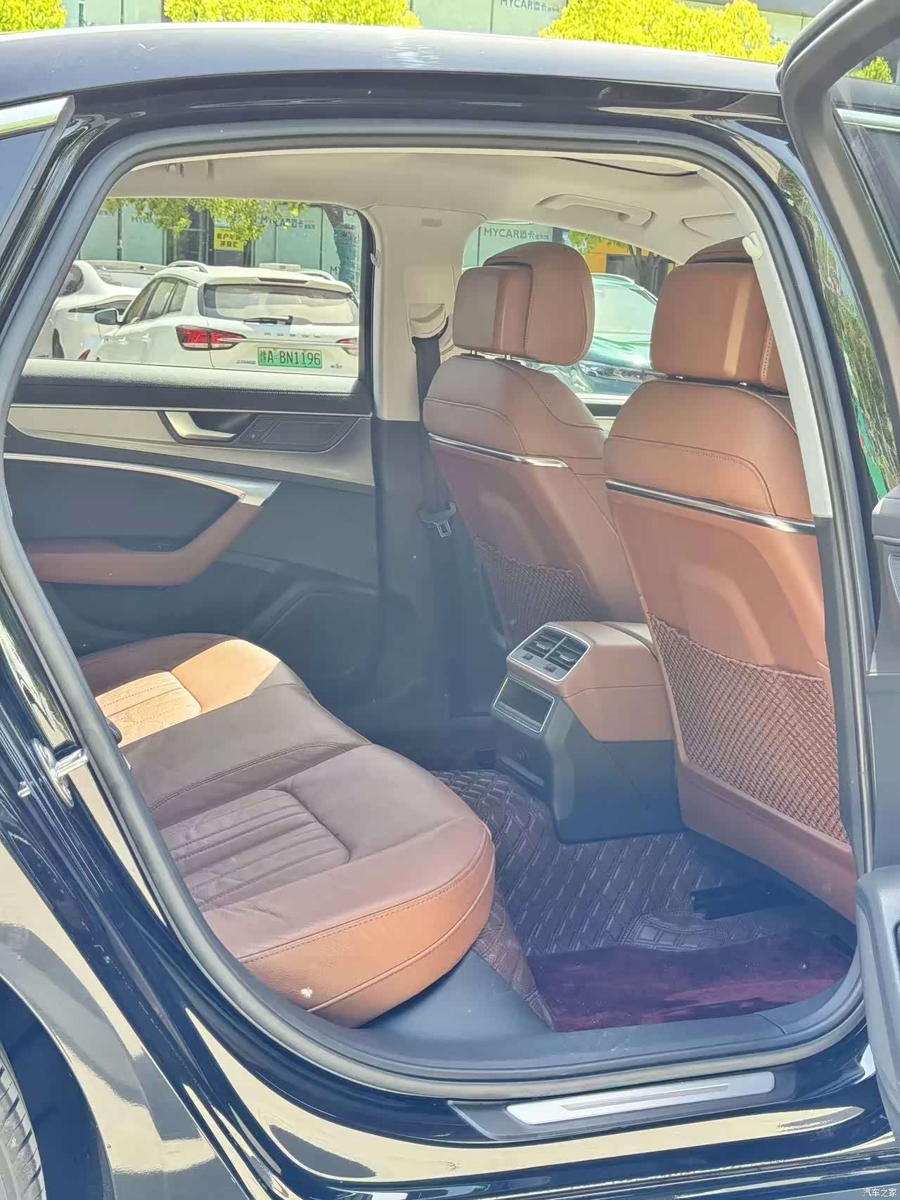 Audi A6L, 2021 9