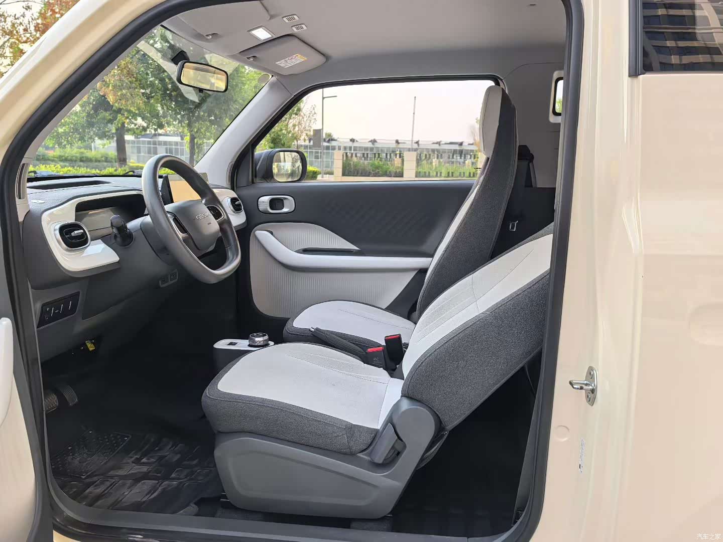 Geely Panda, 2025 4