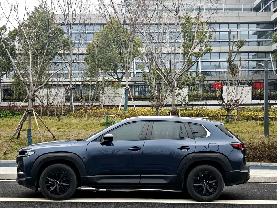 Mazda CX-50 line also