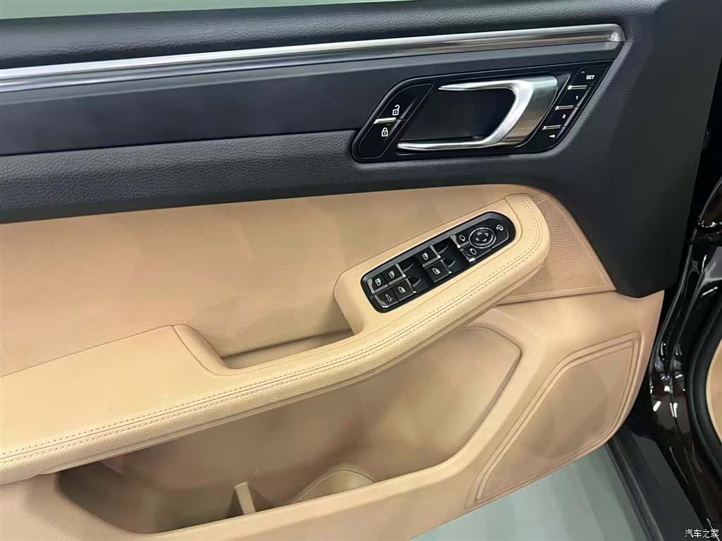 Porsche Macan, 2020 12