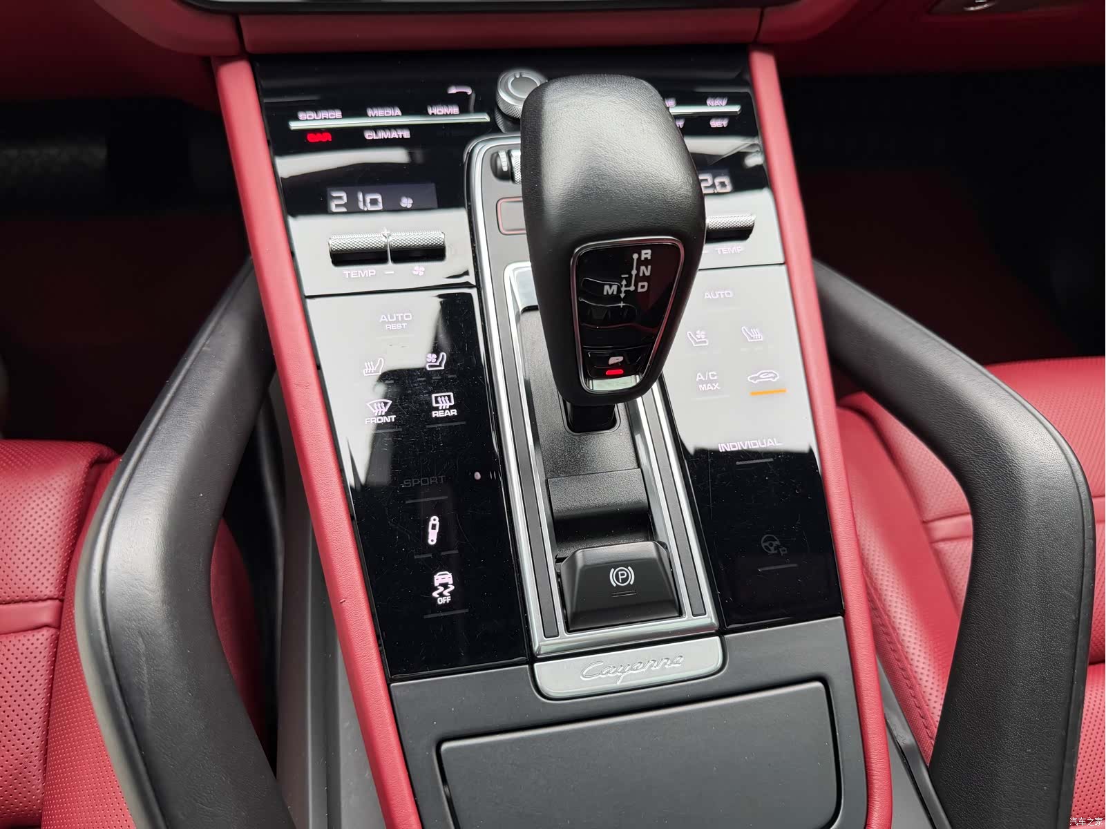 Porsche Cayenne, 2022 13
