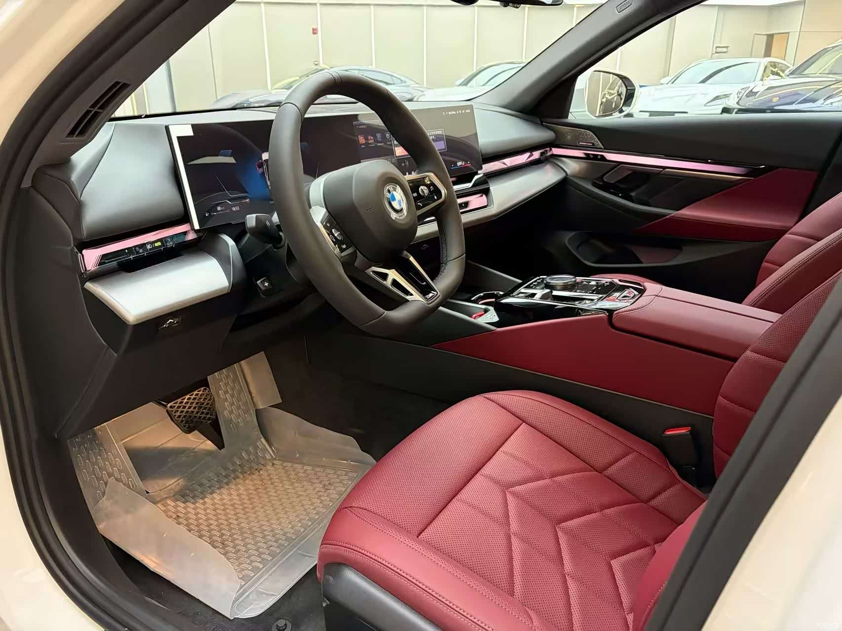BMW 5 Series, 2026 4