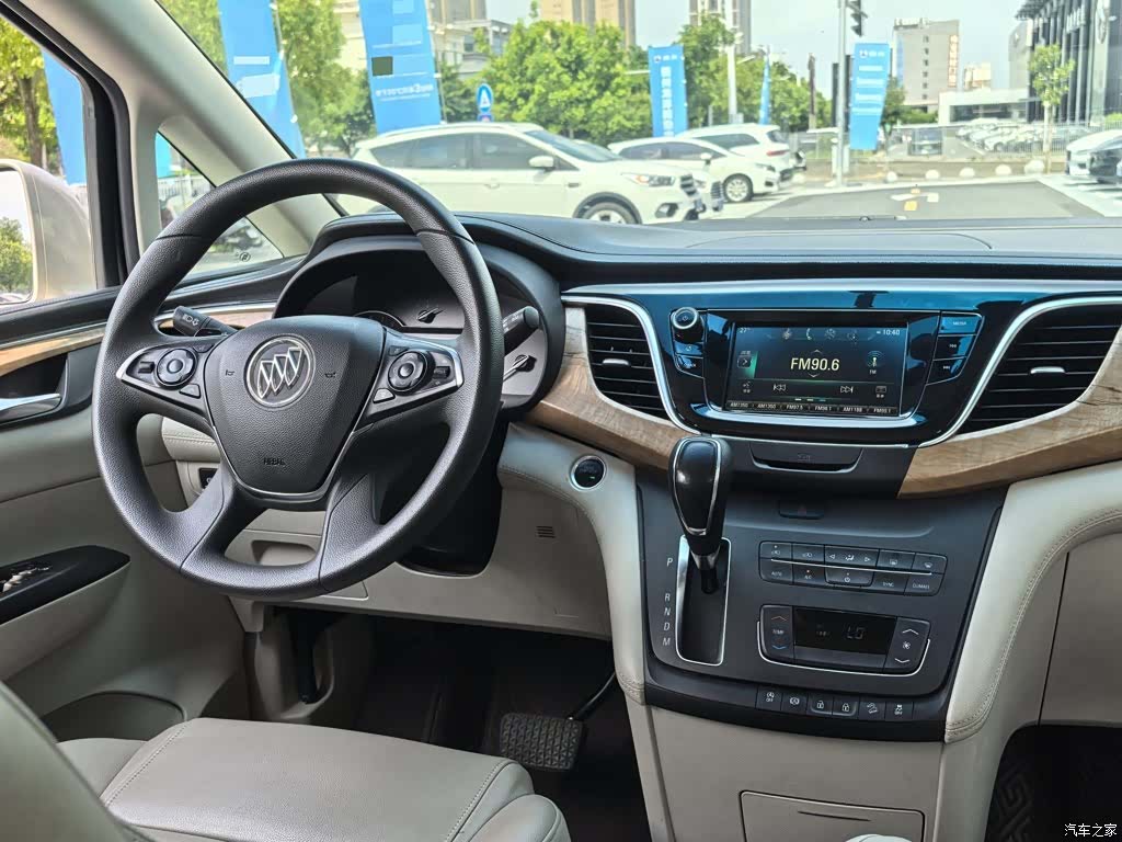 Buick GL8, 2019 все фото