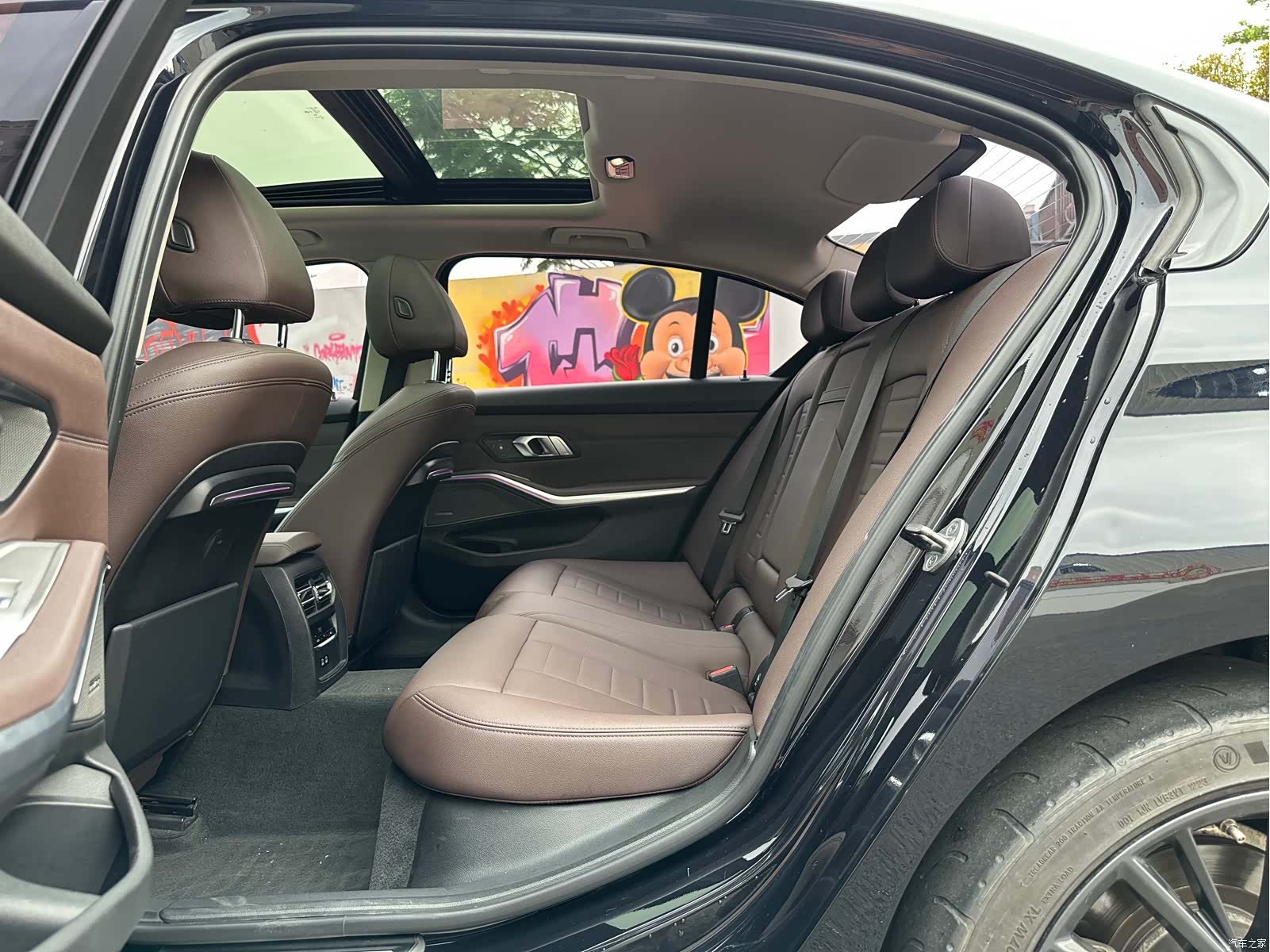 BMW 3 Series, 2020 9