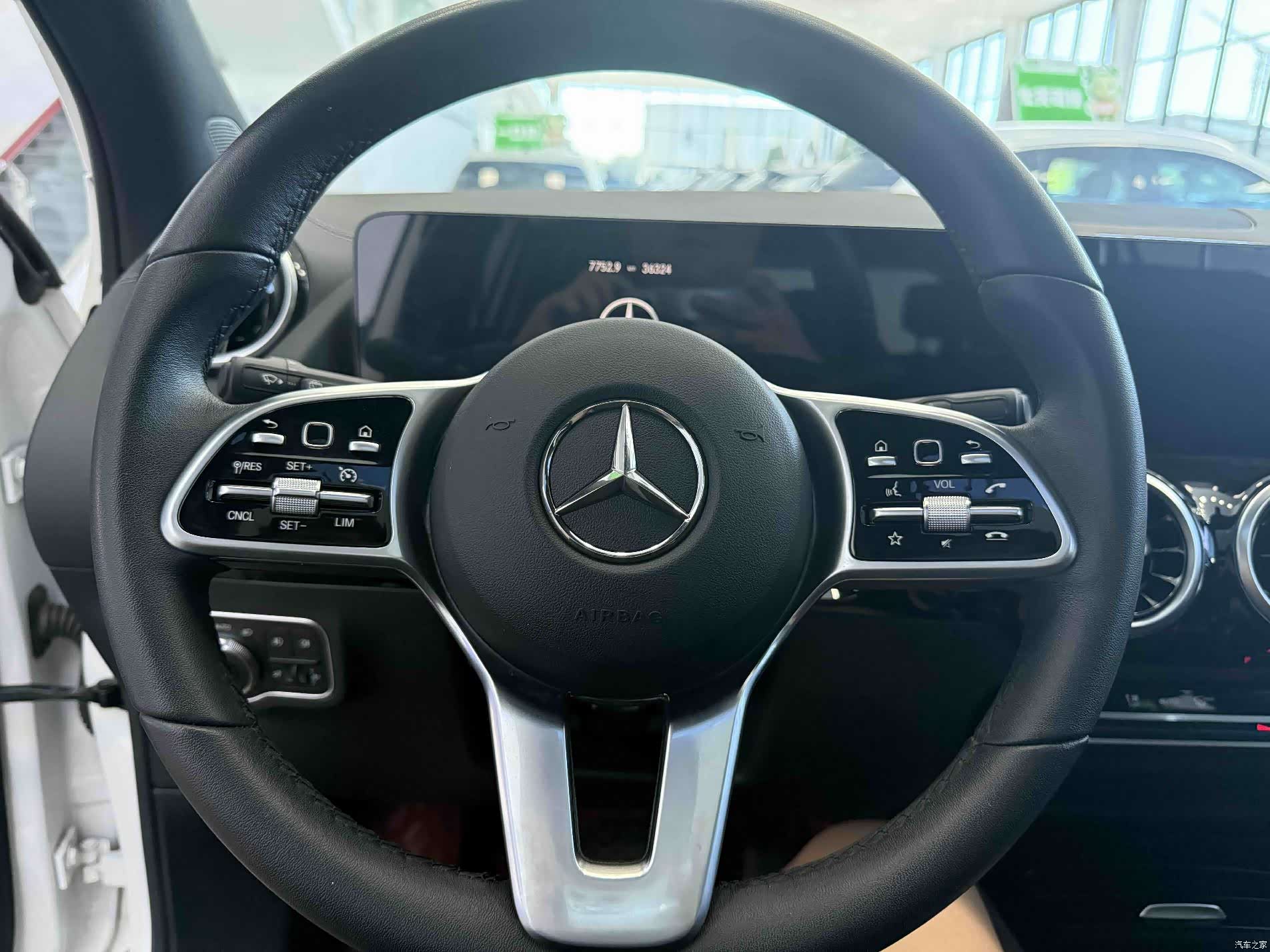 Mercedes-Benz GLA, 2020 12