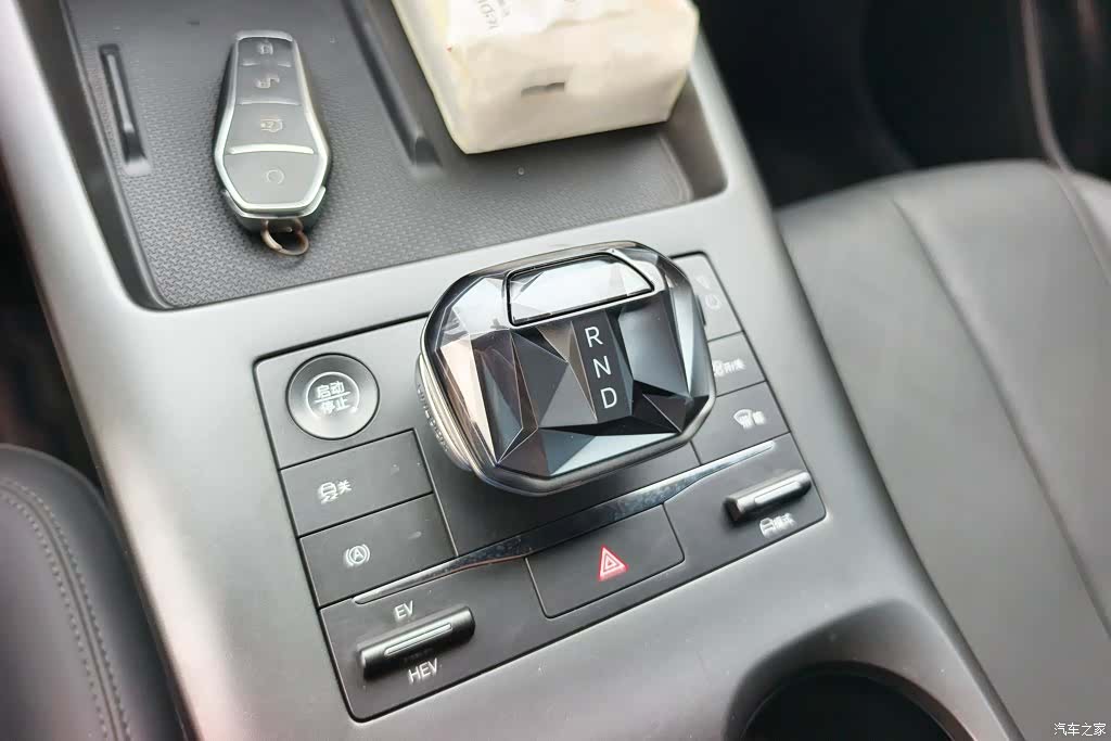 BYD Qin, 2025 16