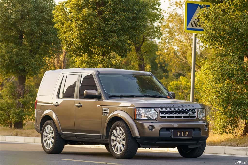 Land Rover Discovery, 2012 3