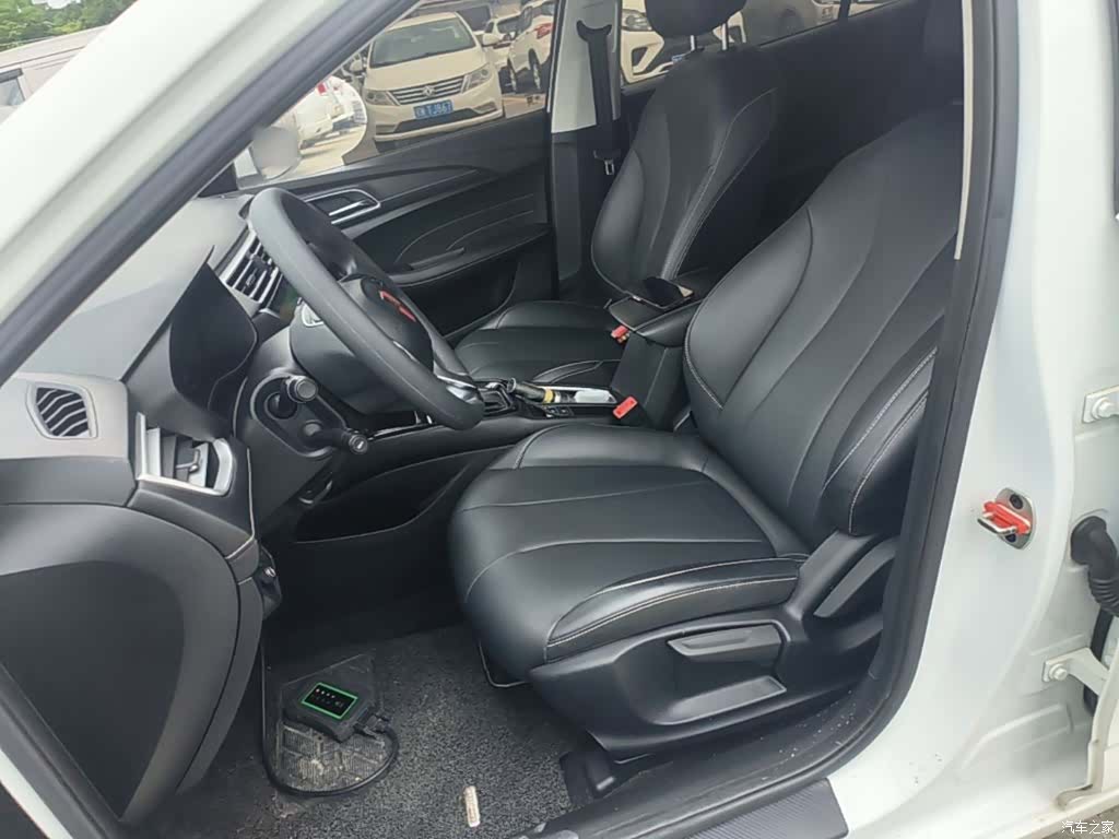 Roewe i5, 2021 15