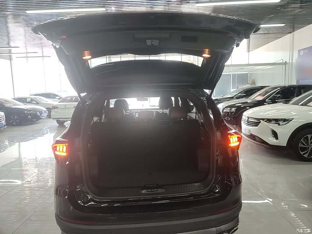 Jetour X70, 2021 19