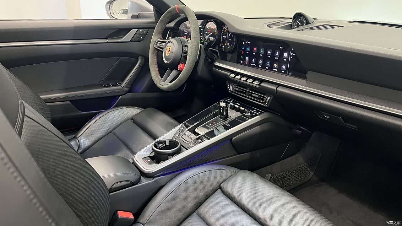 Porsche 911, 2023 6