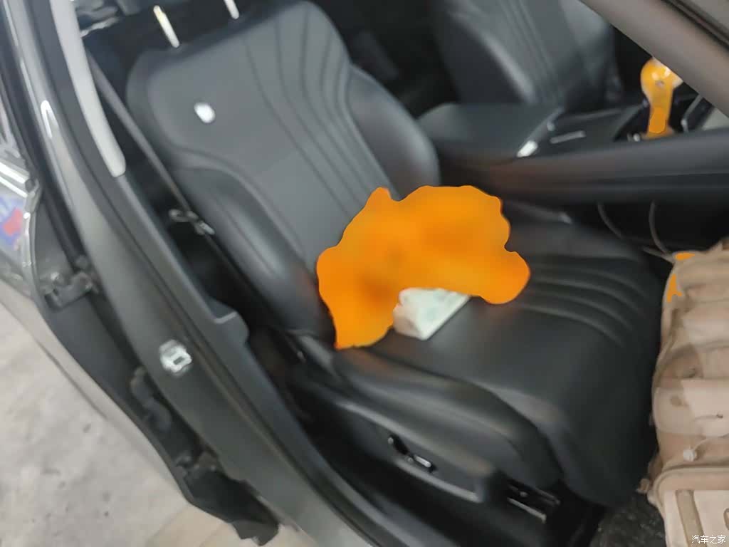 Geely Galaxy E5, 2025 25