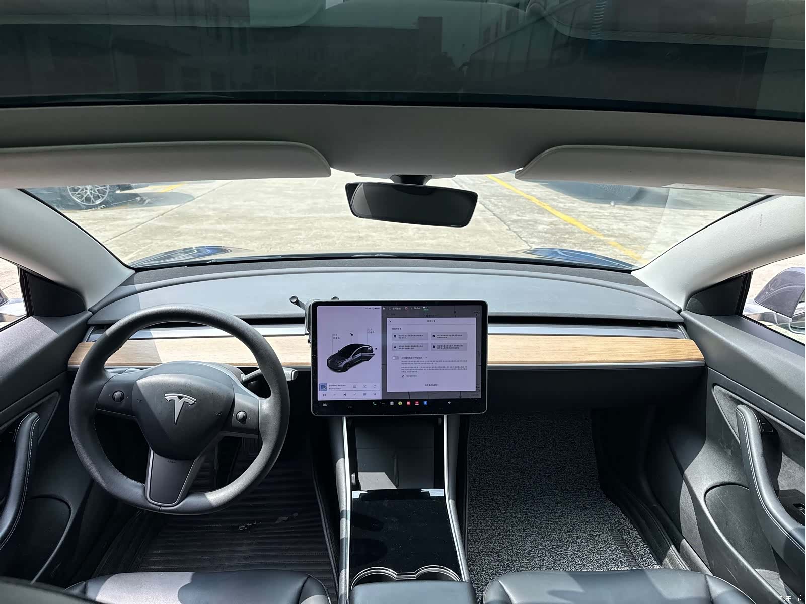 Tesla Model 3, 2020 все фото