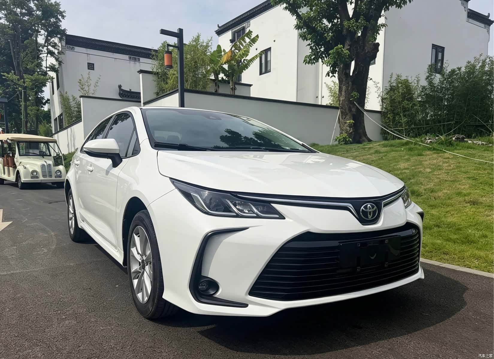 Toyota Corolla, 2023 3