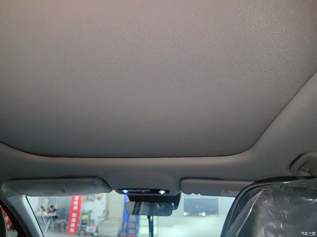 Geely Galaxy E5, 2025 18