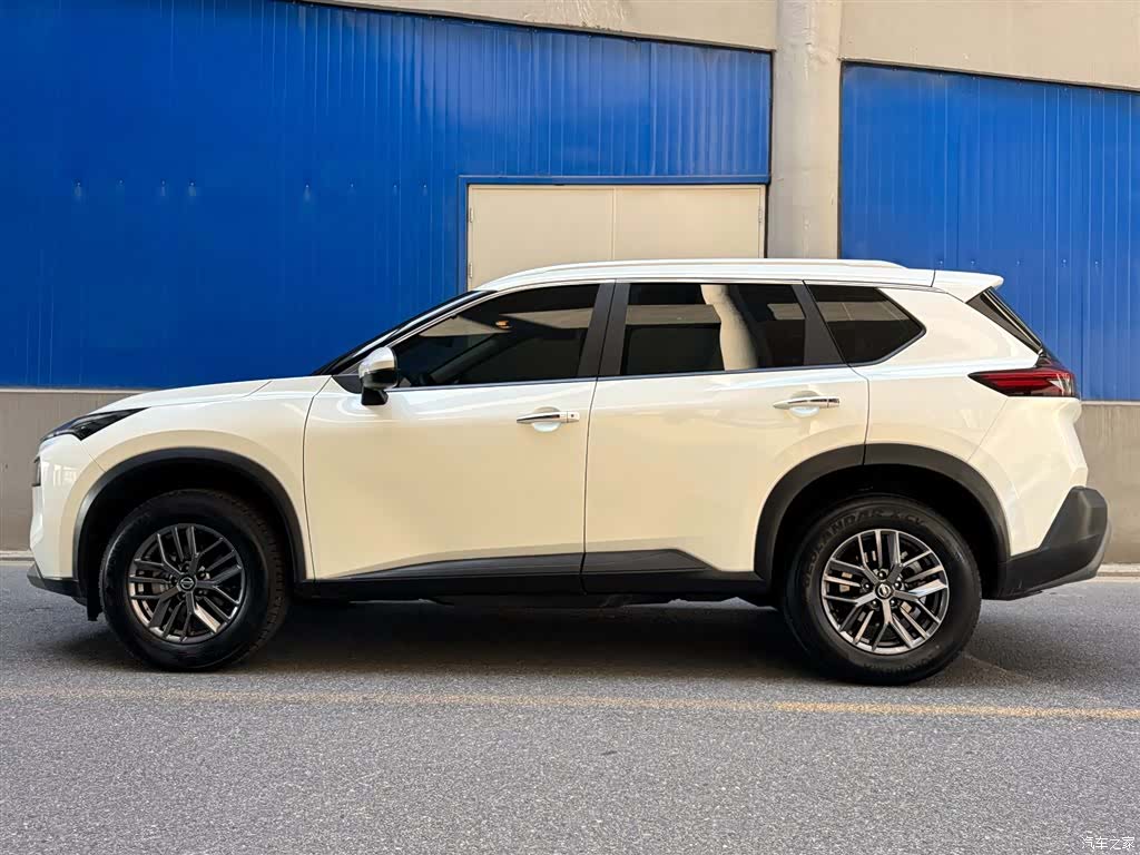 Nissan X-Trail, 2023 3