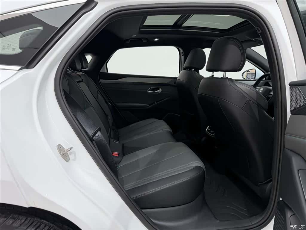 BYD Qin, 2025 20