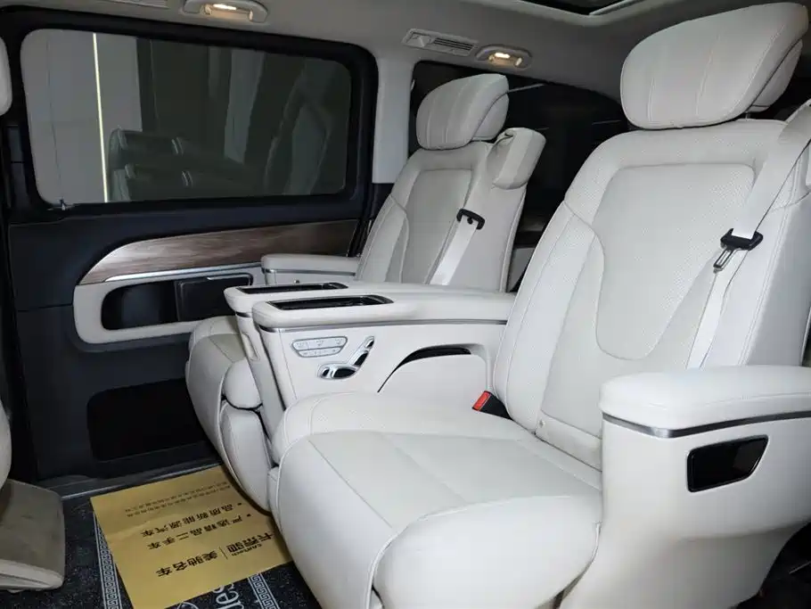 Mercedes-Benz V-class Mercedes-Benz V-class