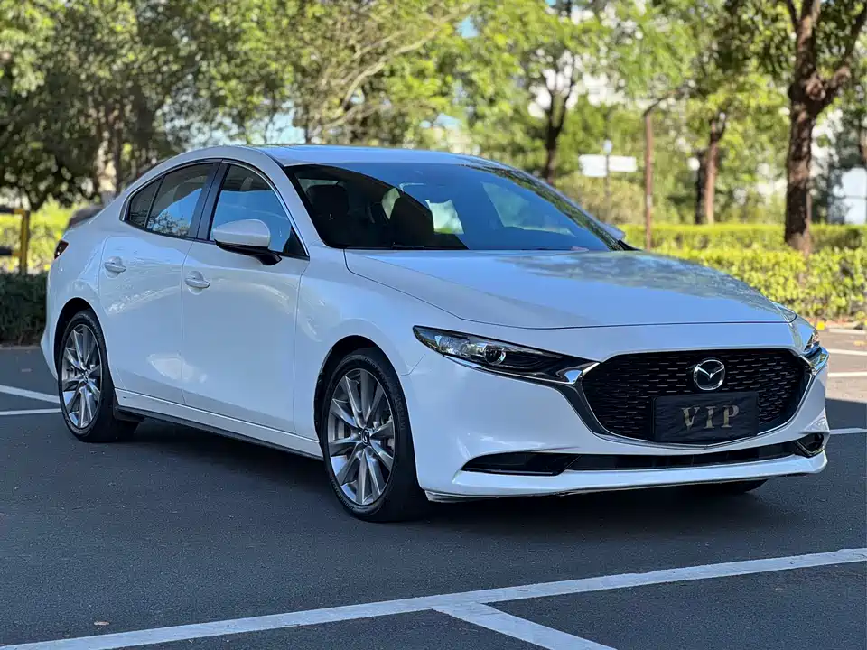 Mazda 3 Angkesaila