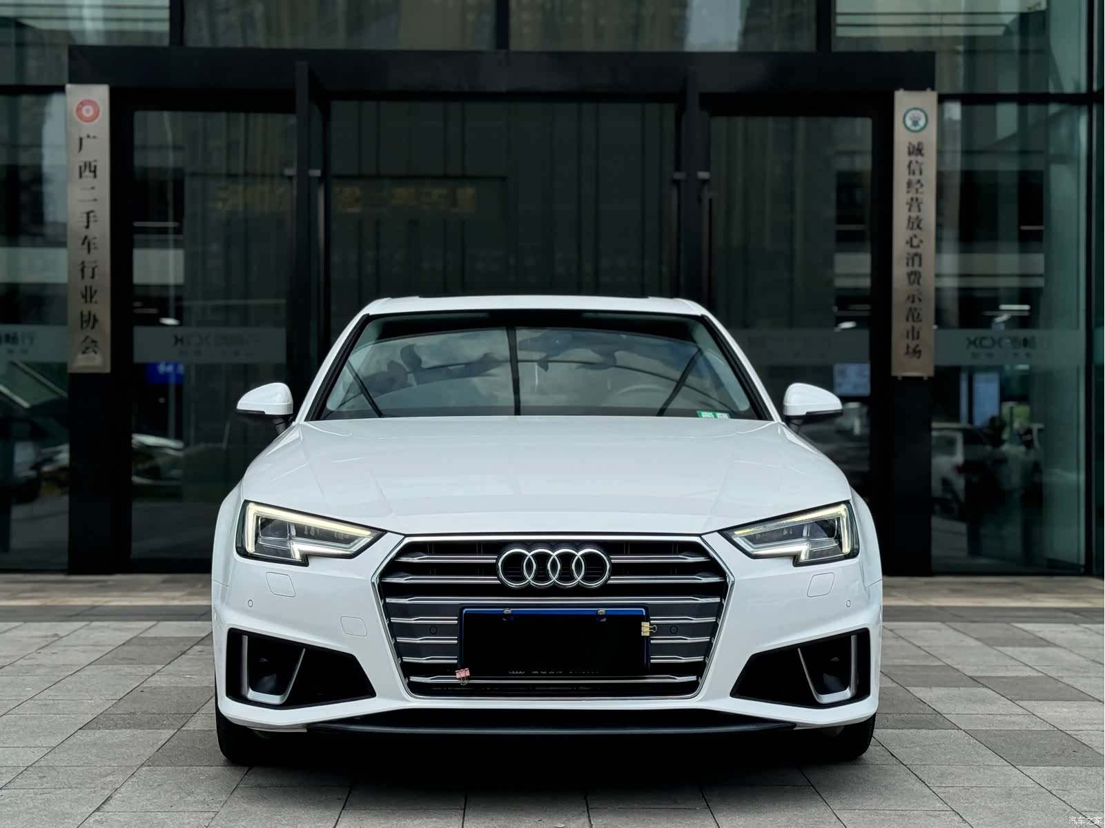 Audi A4L, 2019 2