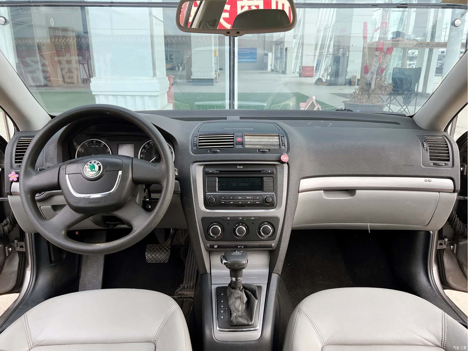 Skoda Octavia, 2010 12