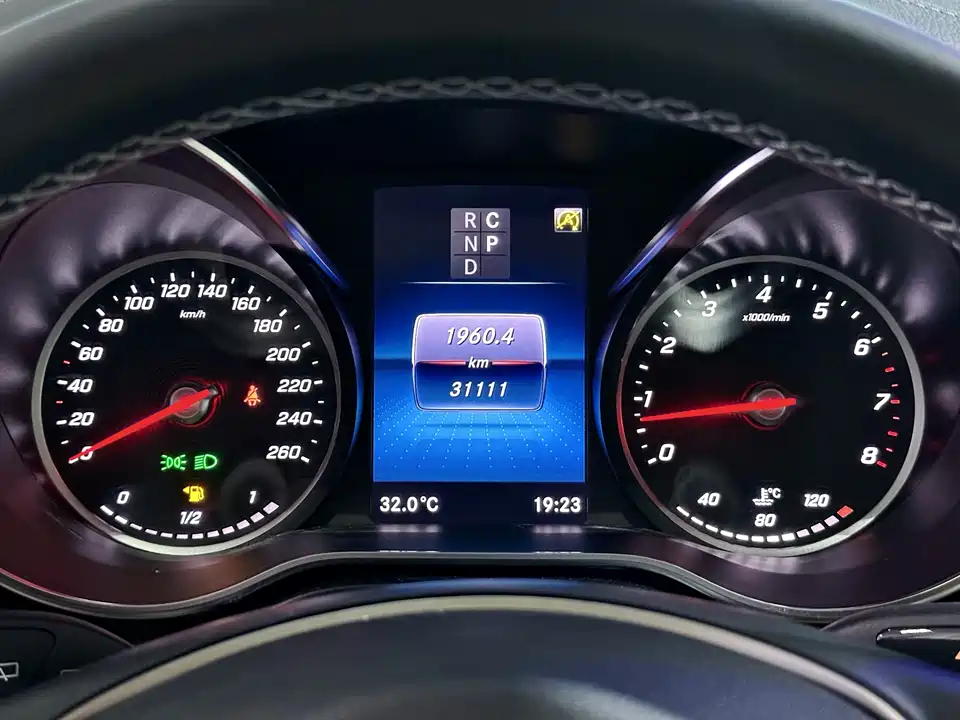 Mercedes-Benz V-class Mercedes-Benz V-class