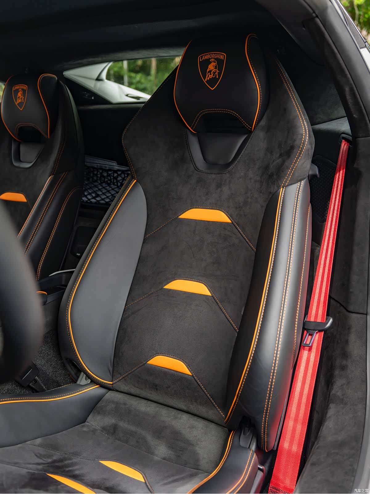 Lamborghini Huracán, 2025 8