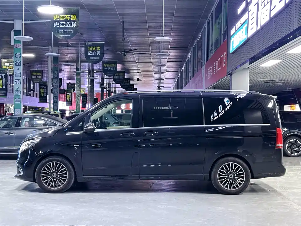 Mercedes-Benz V-class Mercedes-Benz V-class