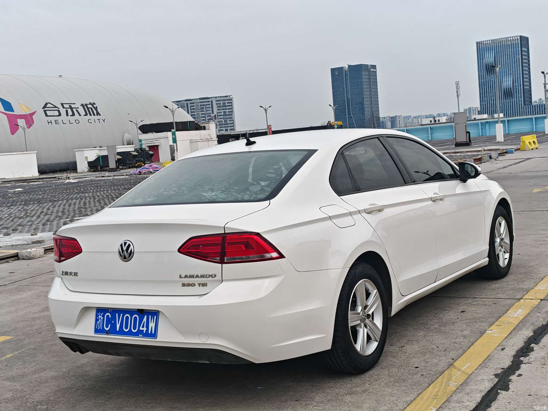 Volkswagen Lamando, 2016 все фото