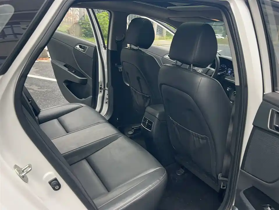 Hyundai Name picture