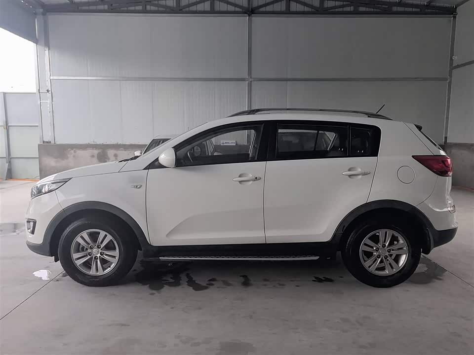 Kia Smart running