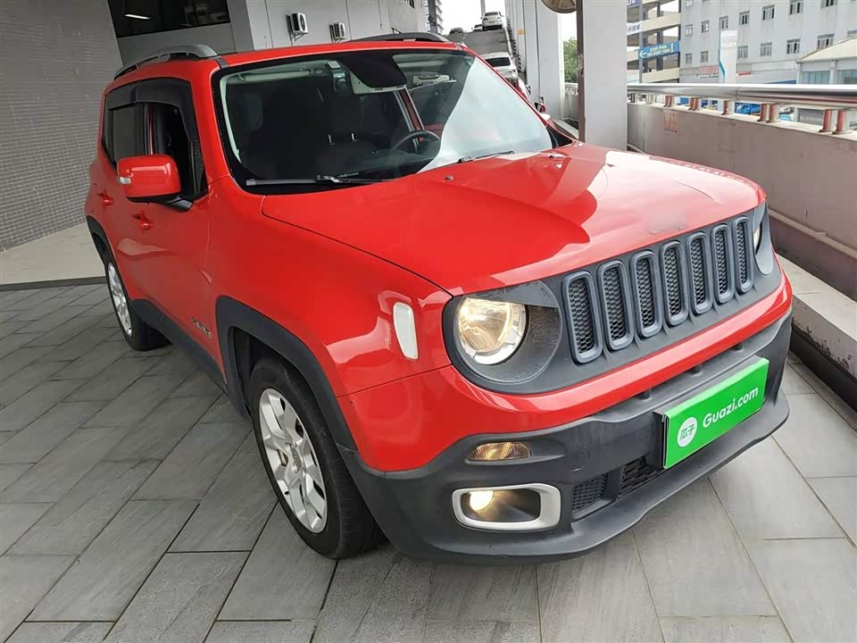 Jeep Freeman
