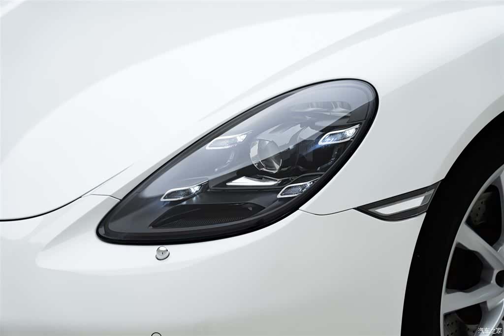 Porsche Boxster, 2016 все фото