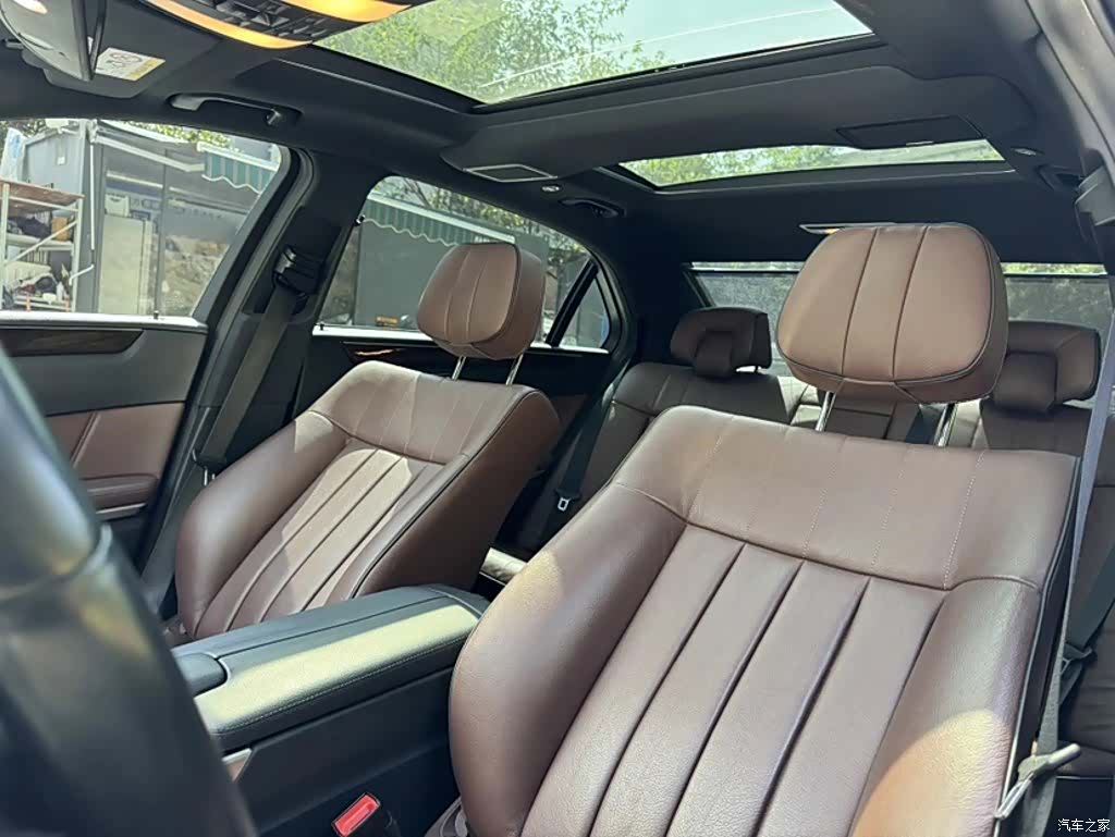 Mercedes-Benz E-Class, 2015 9