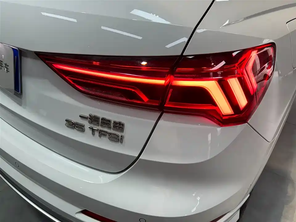 Audi Q3 Audi Q3