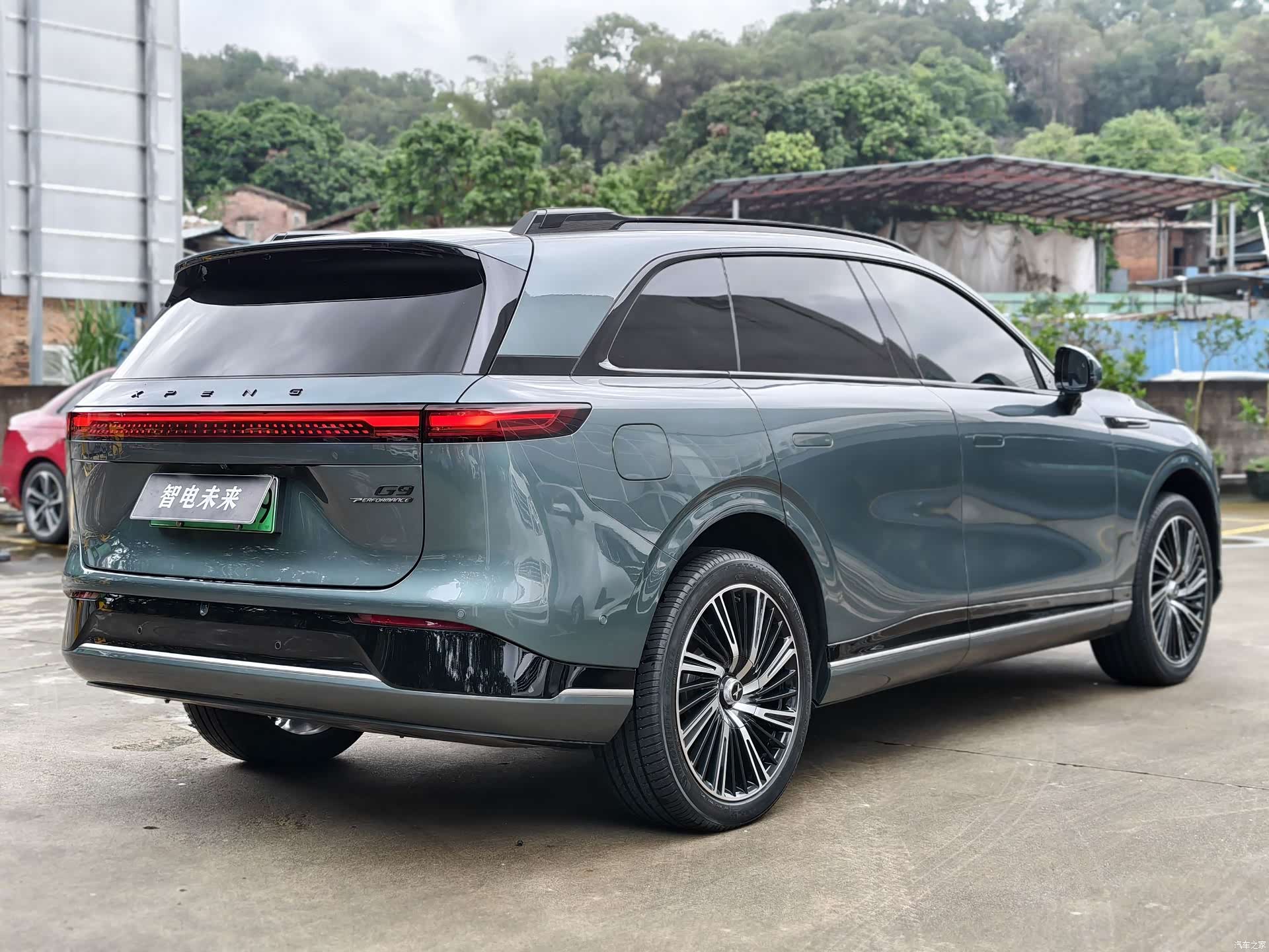 Xpeng G9, 2024 4