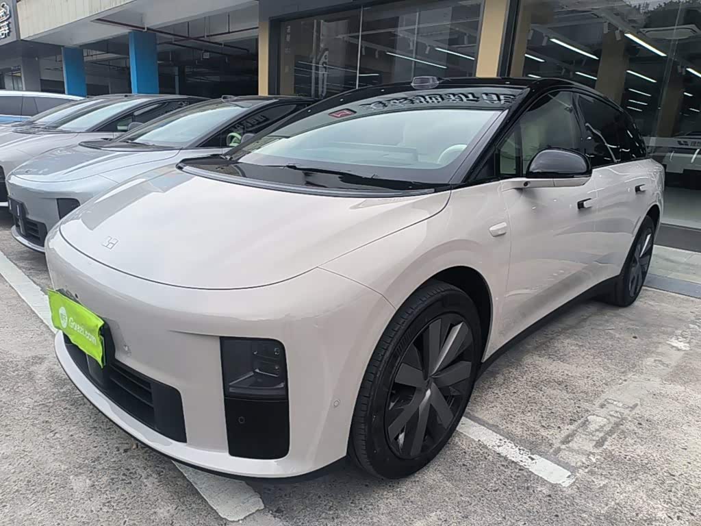 Li Auto i6