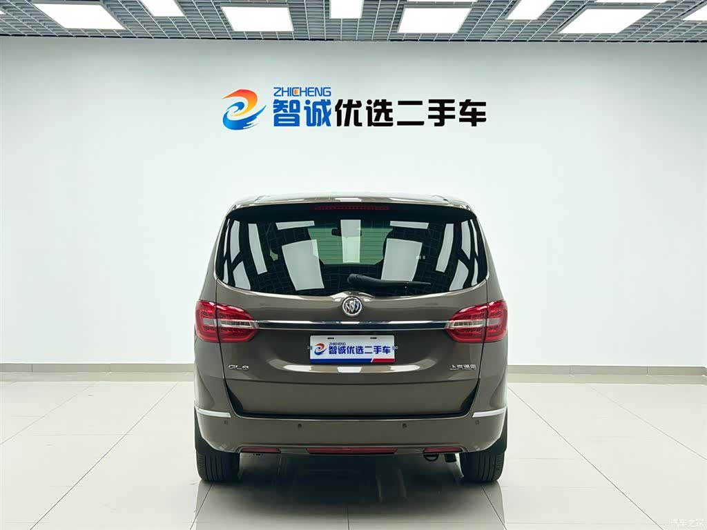 Buick GL8, 2016 3