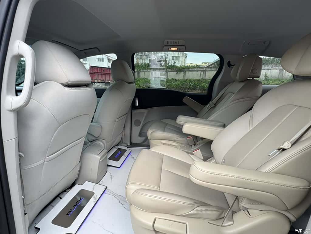 Buick GL8, 2022 20