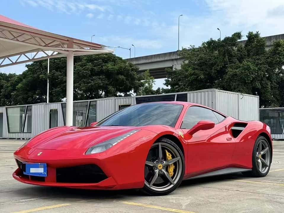 Ferrari 488