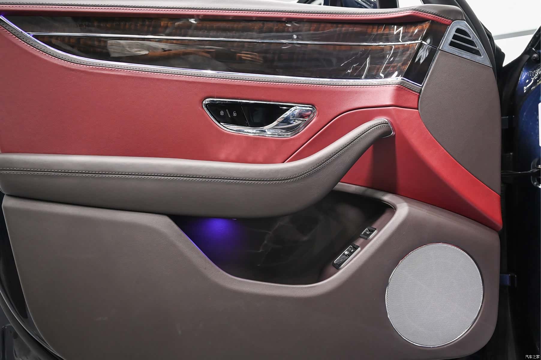 Bentley Flying Spur, 2021 21