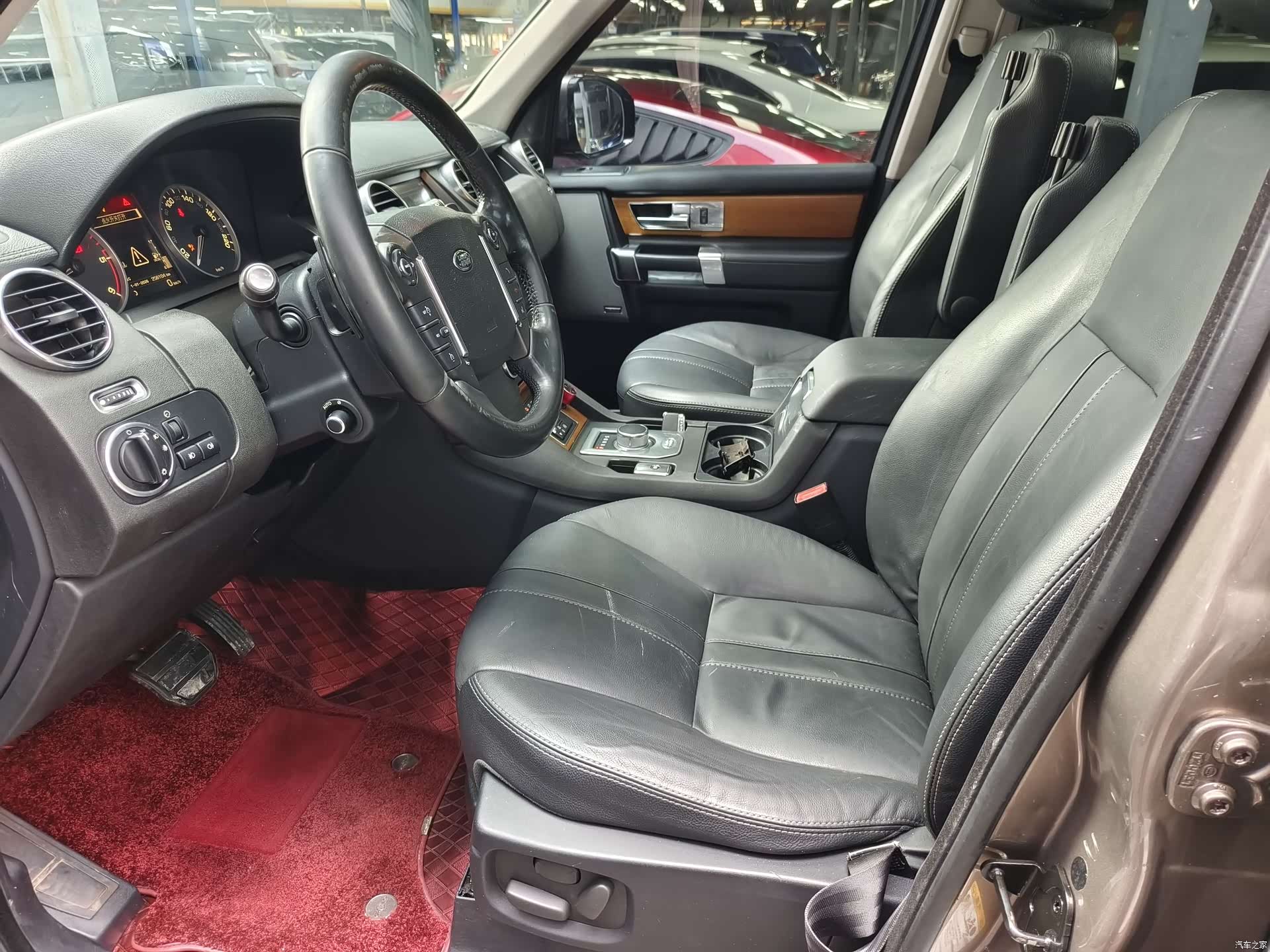 Land Rover Discovery, 2016 4