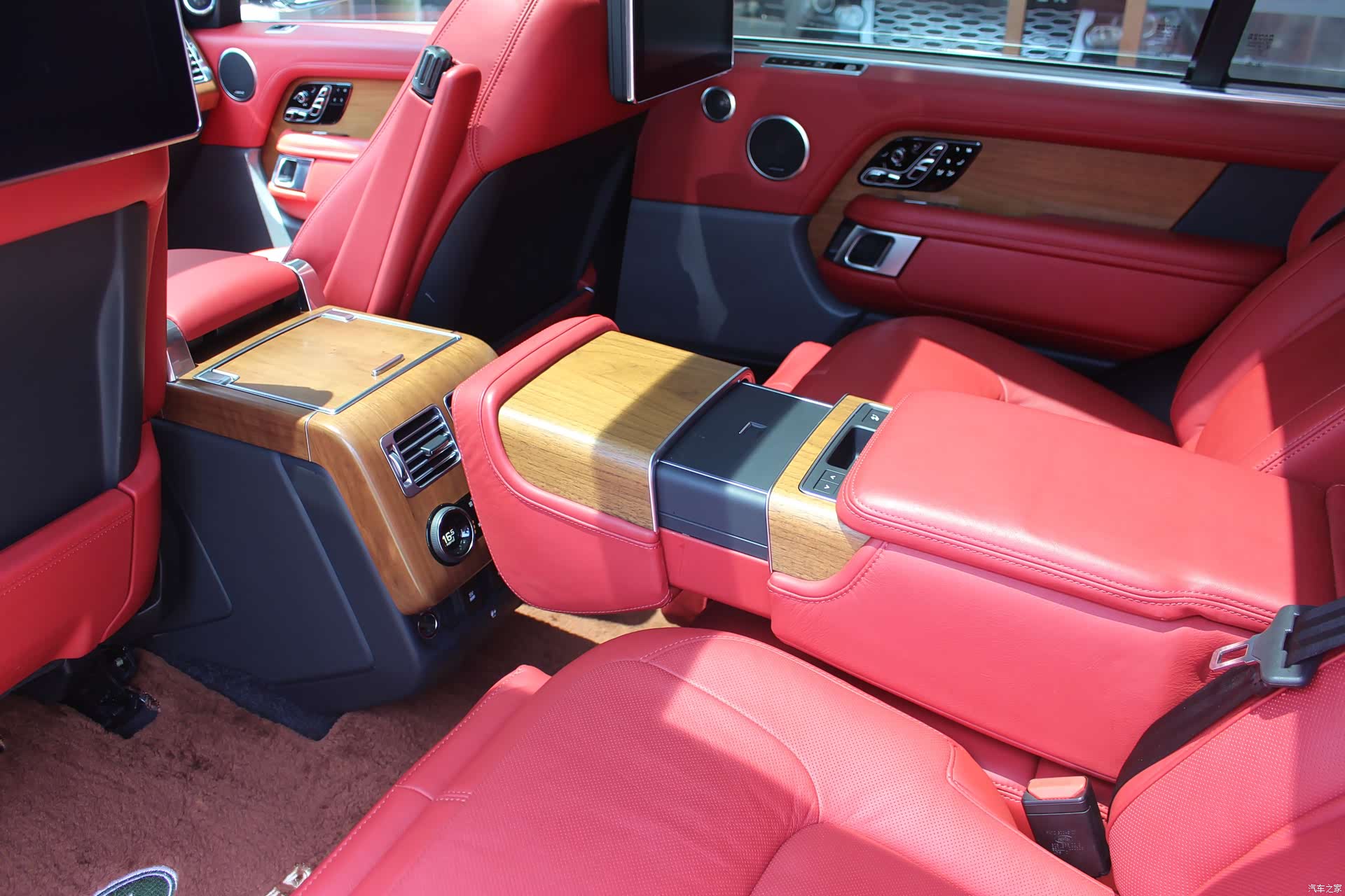 Land Rover Range Rover, 2023 10