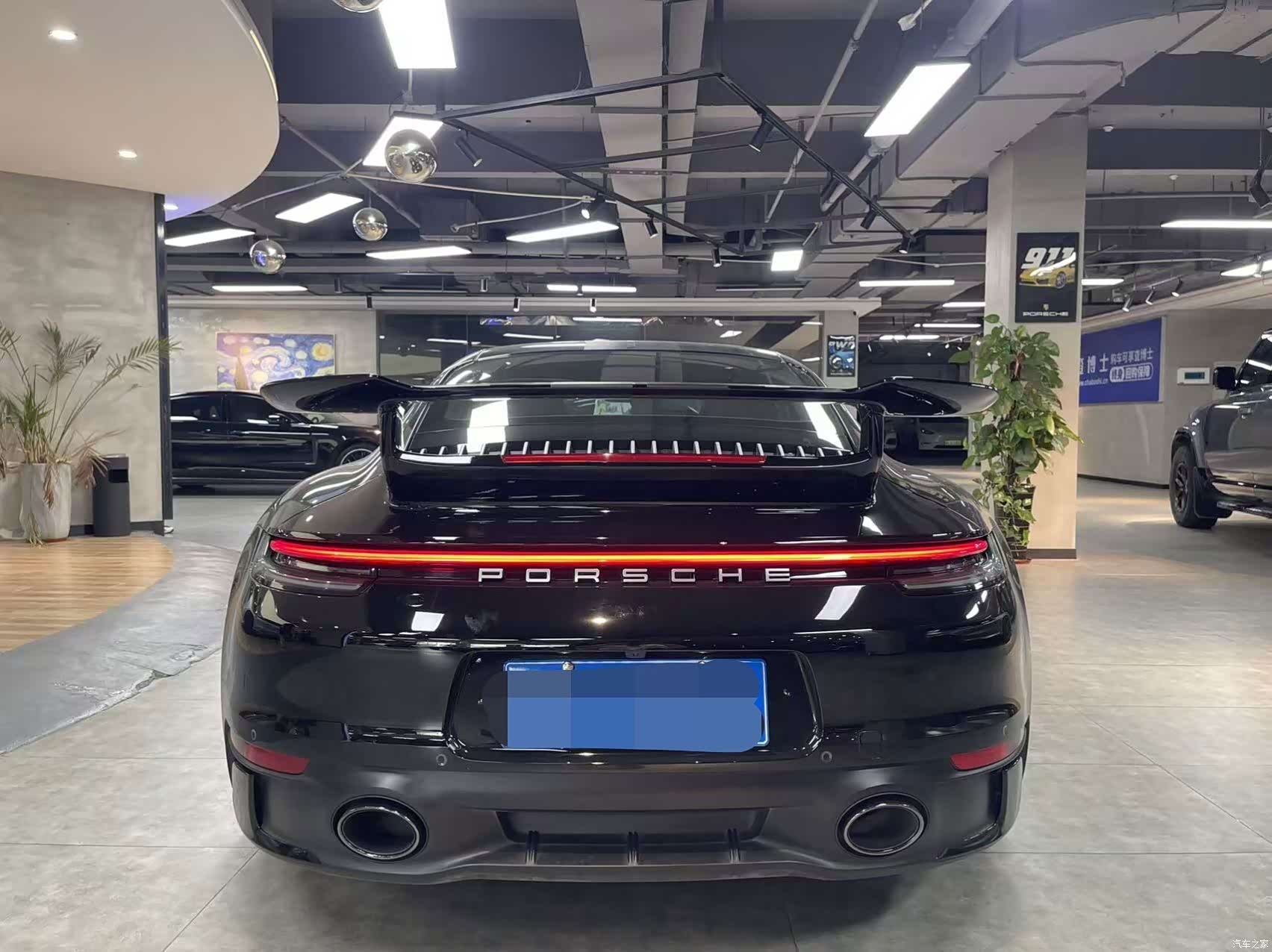 Porsche 911, 2022 4