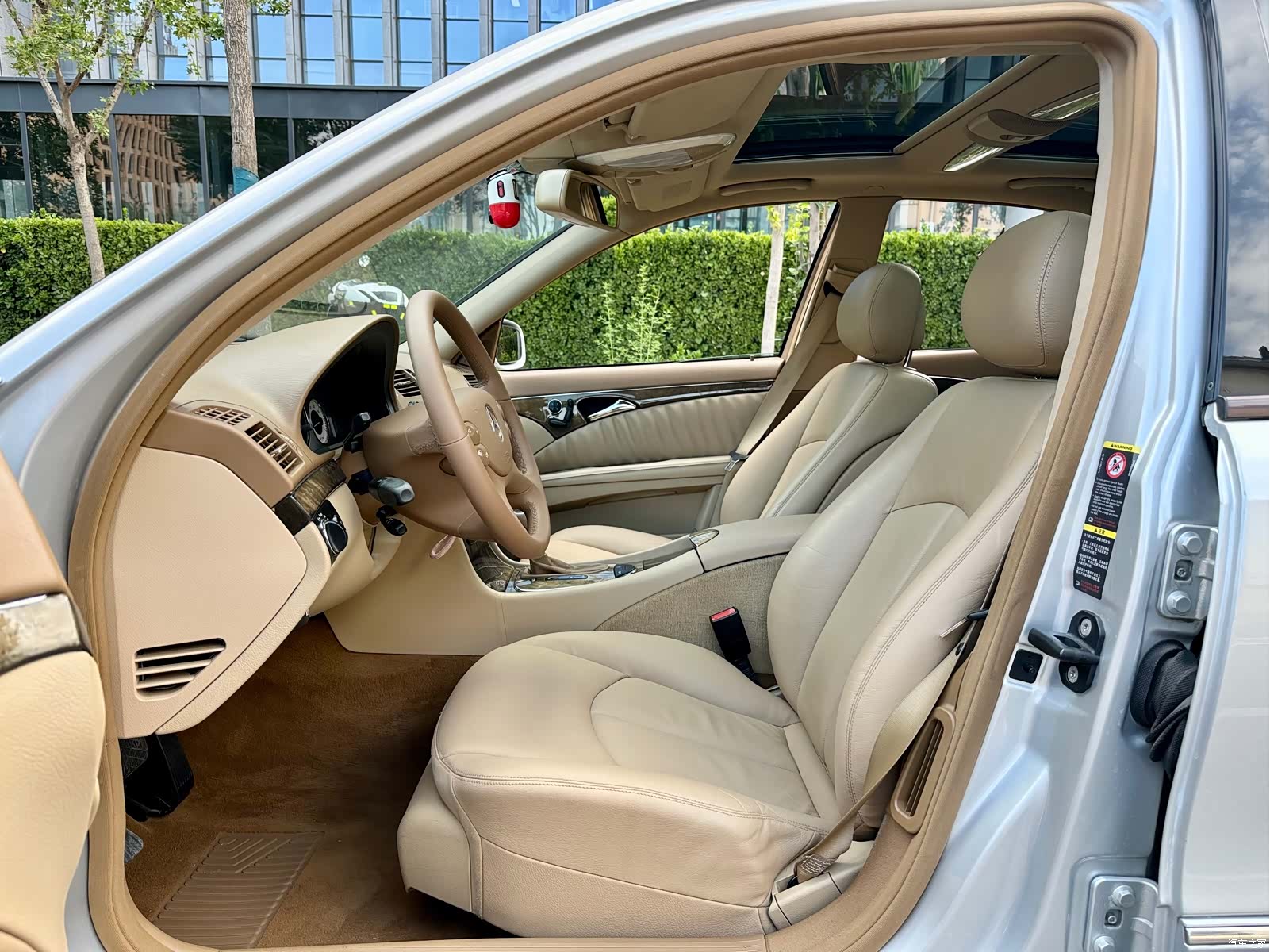 Mercedes-Benz E-Class, 2009 6